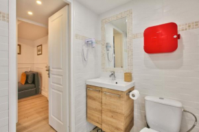 Отель 42-LUXURY FLAT  Париж